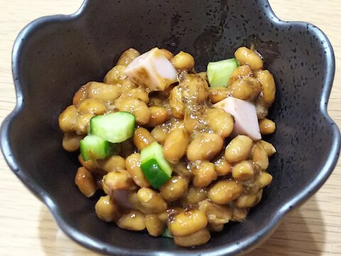 きゅうりと魚肉ソーセージの佃煮のり混ぜ納豆